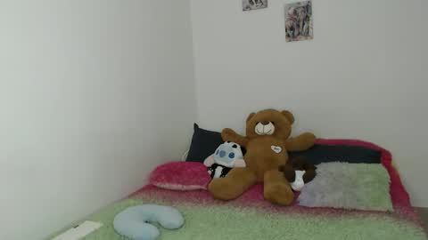 kammy   y   camila online show from November 2025 09:14:01 PM