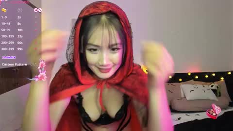 Snapshot of kamyelia chatting on October 2025 09:24:02 PM Kamy THX for THUMBS UP online show from October 2025 09:24:02 PM