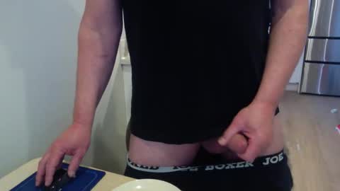 Cam with Me Vixens DM me online show from April 2026 02:33:01 PM