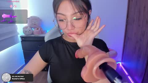 Hanny online show from October 2025 05:24:02 PM