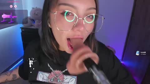 Hanny online show from November 2025 05:39:02 PM