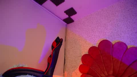 kaoz_33 online show from May 2026 07:45:02 PM