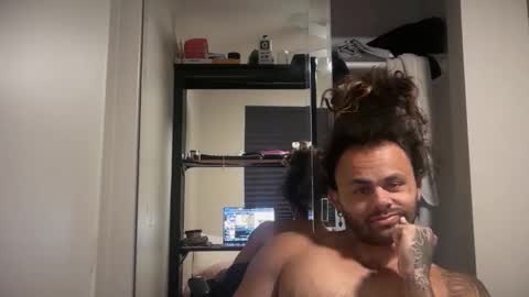 kaptanhook9 online show from April 2026 05:07:02 PM