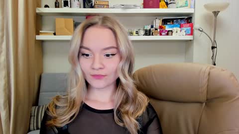 Snapshot of kara_smith_ chatting on December 2024 08:58:02 PM Kara. Off from 15th till 24th of December online show from December 2024 08:58:02 PM