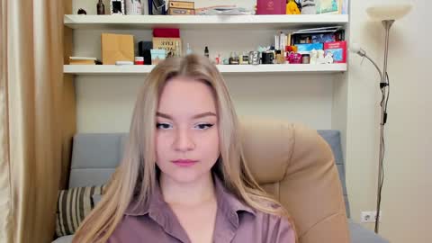 Snapshot of kara_smith_ chatting on January 2025 10:23:01 PM Kara. Off from 15th till 24th of December online show from January 2025 10:23:01 PM