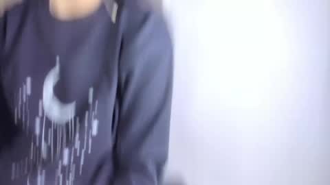 Karely online show from April 2026 12:33:01 PM