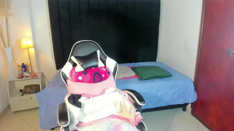 karen_adamss online show from January 2026 02:48:02 AM