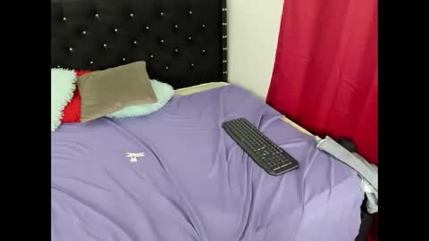 karen_josy online show from September 2025 01:27:02 AM