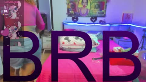 Snapshot of karen_milf_2 chatting on December 2024 06:53:02 AM Karen online show from December 2024 06:53:02 AM