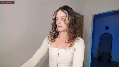 Karen Arango online show from July 2026 10:08:01 AM