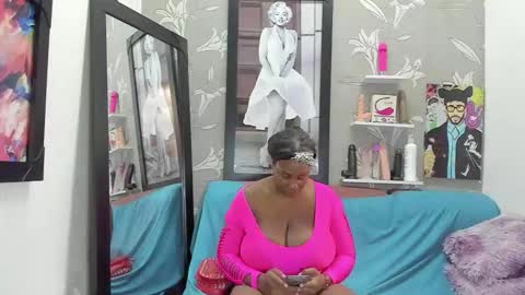 Karen online show from February 2026 07:43:01 PM