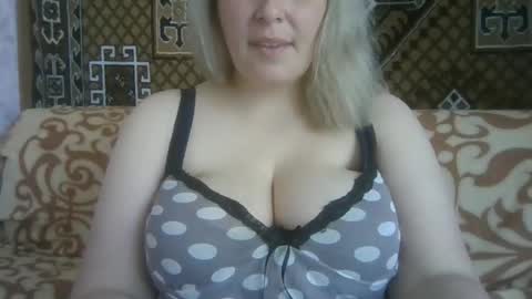 Snapshot of karilina_hi chatting on May 2026 08:54:01 AM Karilina Hi online show from May 2026 08:54:01 AM