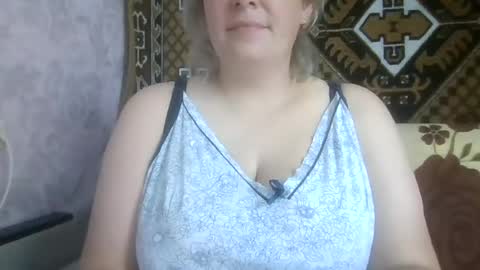 Snapshot of karilina_hi chatting on July 2026 10:39:02 AM Karilina Hi online show from July 2026 10:39:02 AM