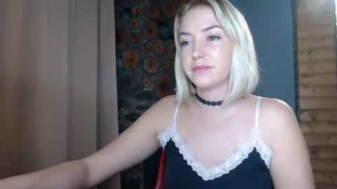 Snapshot of karina_fun chatting on January 2025 03:47:01 AM karina online show from January 2025 03:47:01 AM