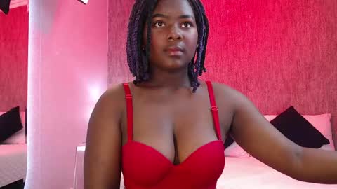 Im Karina online show from April 2026 12:10:01 PM