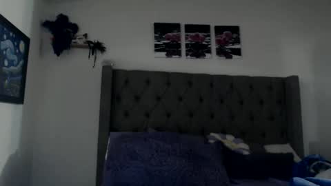 karinakummings online show from December 2025 08:47:01 PM