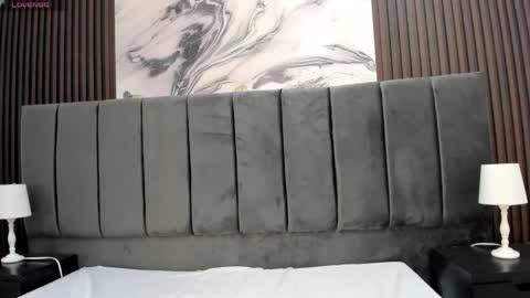 KarinaSimonz online show from April 2026 07:51:01 PM