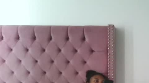 Karinegigi online show from April 2026 06:48:02 PM