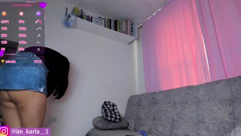 Snapshot of karla__1 chatting on December 2024 03:33:02 PM Ill be on at sunday see u Lynn  Could u help me to reach 100 Thmbs upp plssss   Independent girl 3 online show from December 2024 03:33:02 PM