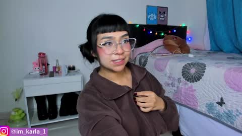 Snapshot of karla__1 chatting on January 2025 05:58:01 AM Ill be on at sunday see u Lynn  Could u help me to reach 100 Thmbs upp plssss   Independent girl 3 online show from January 2025 05:58:01 AM