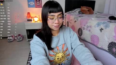 Snapshot of karla__1 chatting on February 2025 02:31:01 AM Ill be on at sunday see u Lynn  Could u help me to reach 100 Thmbs upp plssss   Independent girl 3 online show from February 2025 02:31:01 AM
