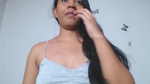 Snapshot of karla_boobs23 chatting on September 2025 11:06:02 PM karla online show from September 2025 11:06:02 PM