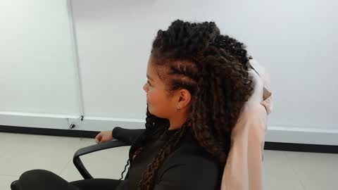 Snapshot of karla_cg chatting on February 2025 02:05:02 AM karla_cg online show from February 2025 02:05:02 AM