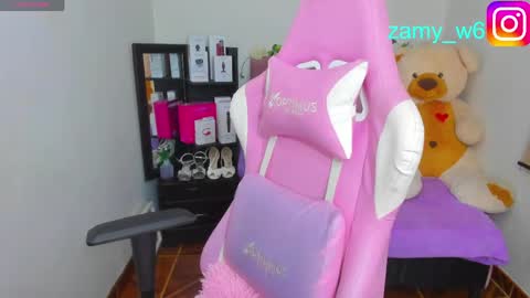 Snapshot of karla_cutee1 chatting on April 2026 04:59:02 AM karla online show from April 2026 04:59:02 AM