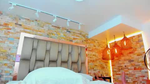  Karla  online show from November 2025 09:24:02 PM