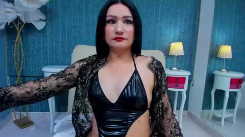 Karla online show from September 2025 01:00:01 AM
