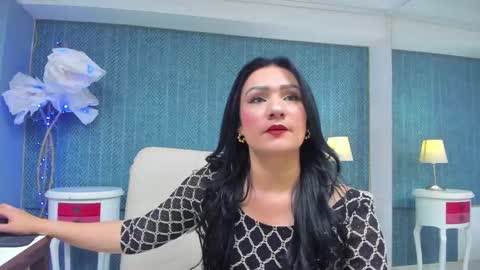 Karla online show from October 2025 12:27:01 AM