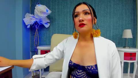 Karla online show from October 2025 01:28:01 AM