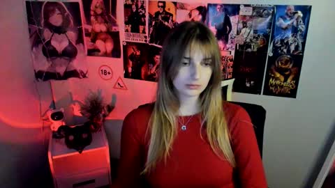 Snapshot of karla_flower chatting on November 2025 01:23:02 PM Karla online show from November 2025 01:23:02 PM