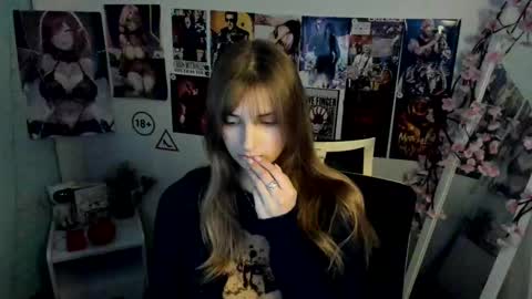 Snapshot of karla_flower chatting on November 2025 01:55:01 PM Karla online show from November 2025 01:55:01 PM