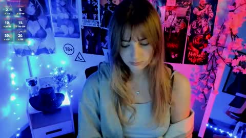 Snapshot of karla_flower chatting on November 2025 01:11:02 PM Karla online show from November 2025 01:11:02 PM