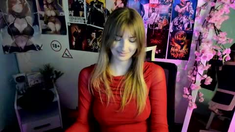 Snapshot of karla_flower chatting on November 2025 01:23:01 PM Karla online show from November 2025 01:23:01 PM