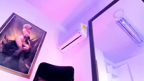 Snapshot of karla_gonzaless chatting on February 2025 10:11:02 PM Karla Gonzaless online show from February 2025 10:11:02 PM