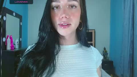 karla online show from April 2026 10:37:01 PM
