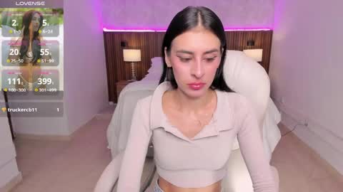 Snapshot of karlaa_james chatting on May 2026 11:05:02 AM Karlaa online show from May 2026 11:05:02 AM