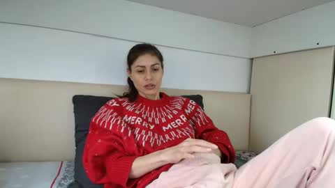 Crystyna online show from January 2025 08:31:02 AM