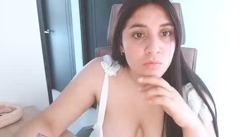 kloy online show from December 2025 05:41:01 PM