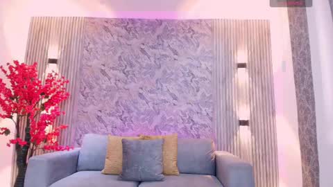 Snapshot of karlie_small chatting on September 2025 08:20:02 PM Karli online show from September 2025 08:20:02 PM