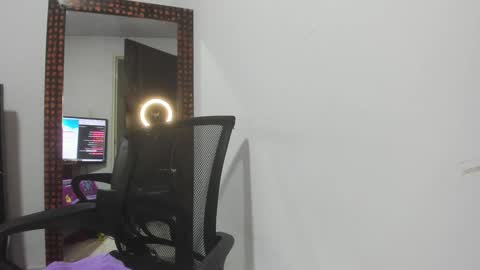 karlgenjen online show from January 2025 02:15:01 AM