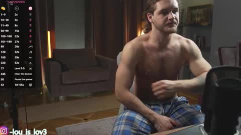 Karlos and Louis online show from November 2025 04:59:01 AM