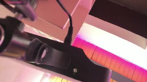 Karly Moonns online show from November 2025 09:03:02 PM