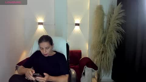 Snapshot of karlye_hot chatting on June 2026 09:28:02 AM KARLYE online show from June 2026 09:28:02 AM