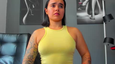   online show from November 2025 04:40:01 PM