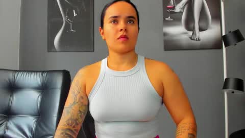   online show from December 2025 04:23:02 PM