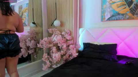 karo_linee online show from February 2026 12:04:02 PM