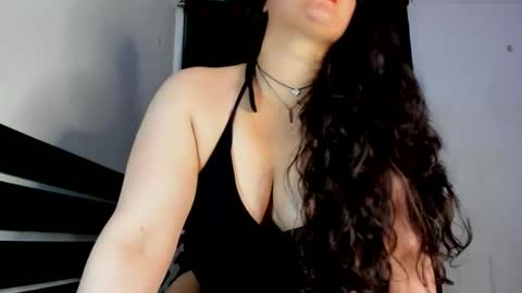 Karol online show from January 2025 10:48:02 AM